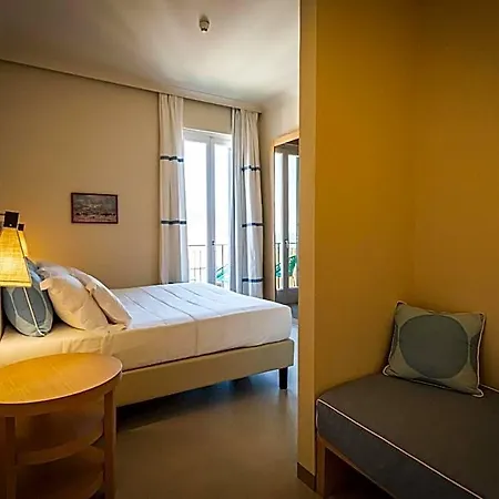 Martini Hotel 4*