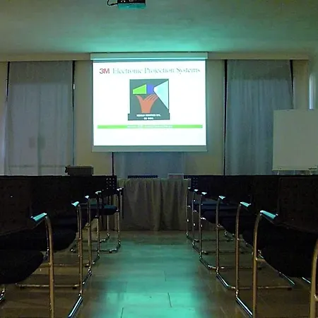 Martini Hotel 4*