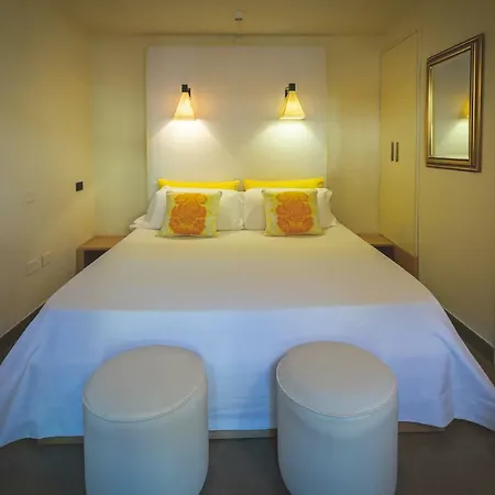 Martini Hotel
